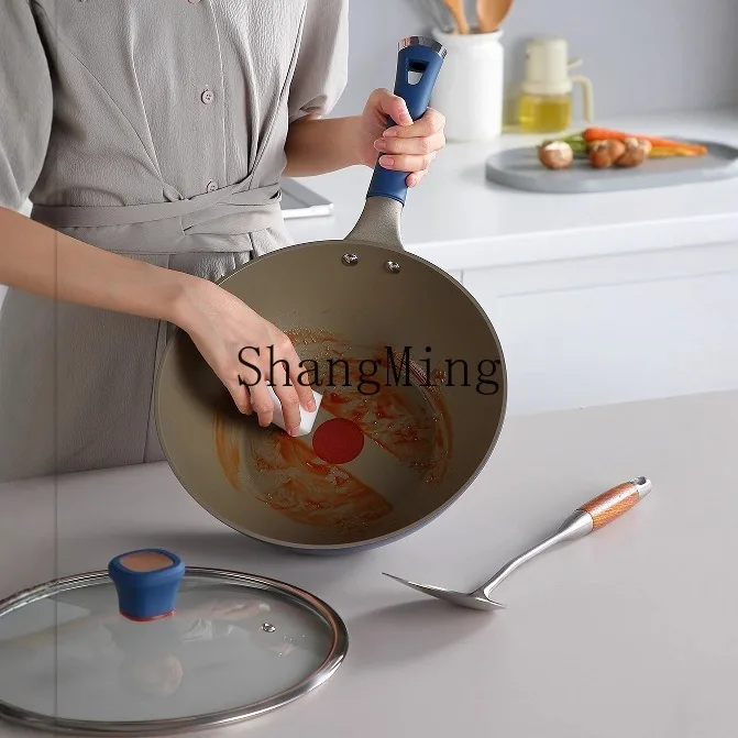 

CL household health titanium wok 0 fluorine non-stick wok, high quality titanium wok composite bottom wok
