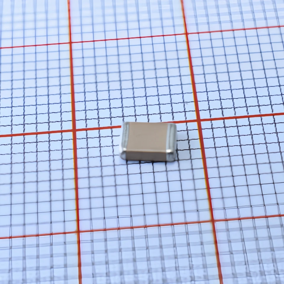 500Pcs/Lot 1812 560NF 50V 100V 200V 250V 564K 0.56UF ±10% X7R,SMD Chip ceramic capacitor,MLCC,1812Y1000564KXT