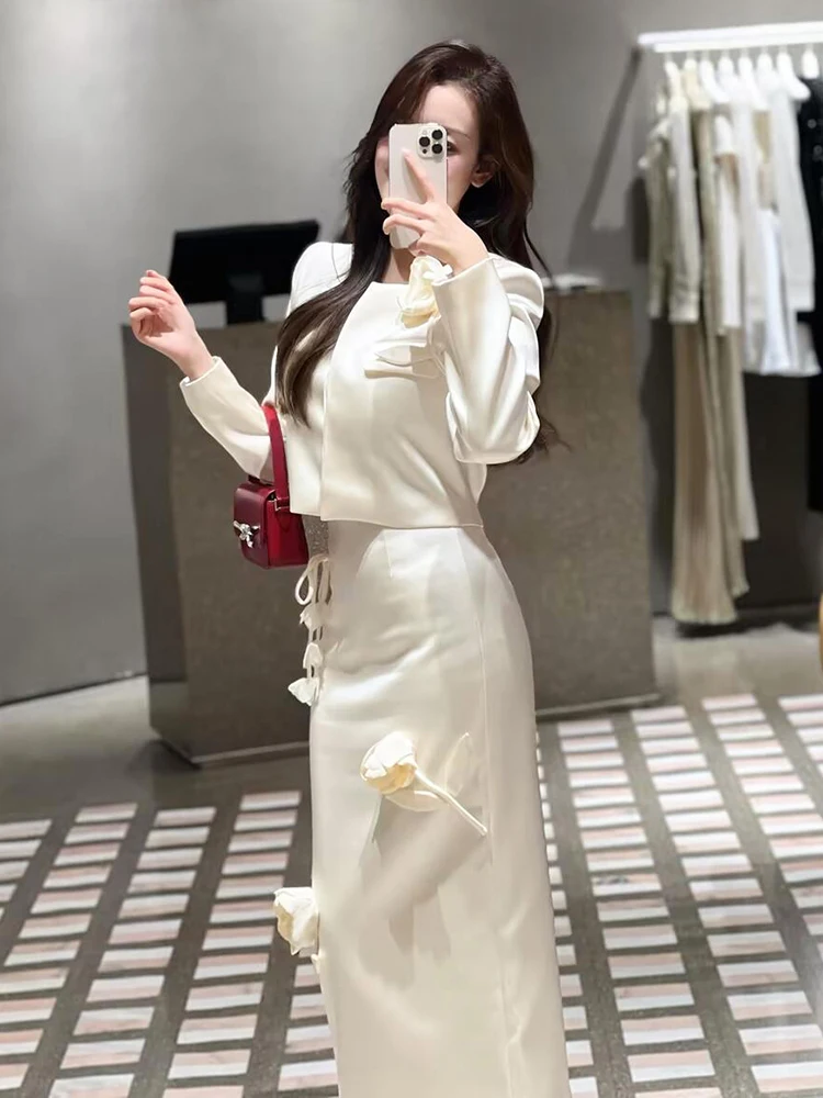 

High-End Women's Satin Jaet And Skirt Set Early Spring Faion Ele Miss Rich Sle Polyester Fiber Long Sve But...