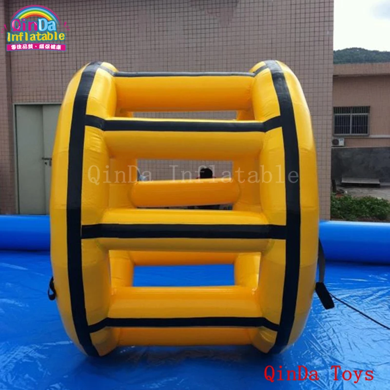 Factory price running roller toy wonder wheel ,2m diameter inflatable water cylinder for entainment