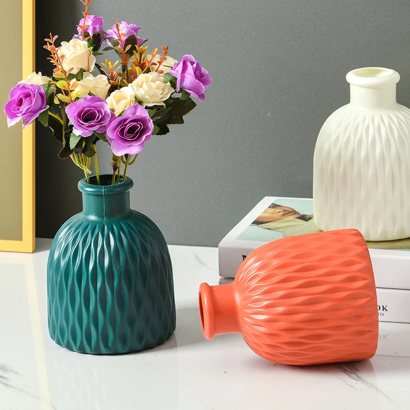 Nordic Plastic Small Vase for Tabletop Home Flower Living Room Decor Decoration Table Ornaments Circle Flower Arrangement Vase