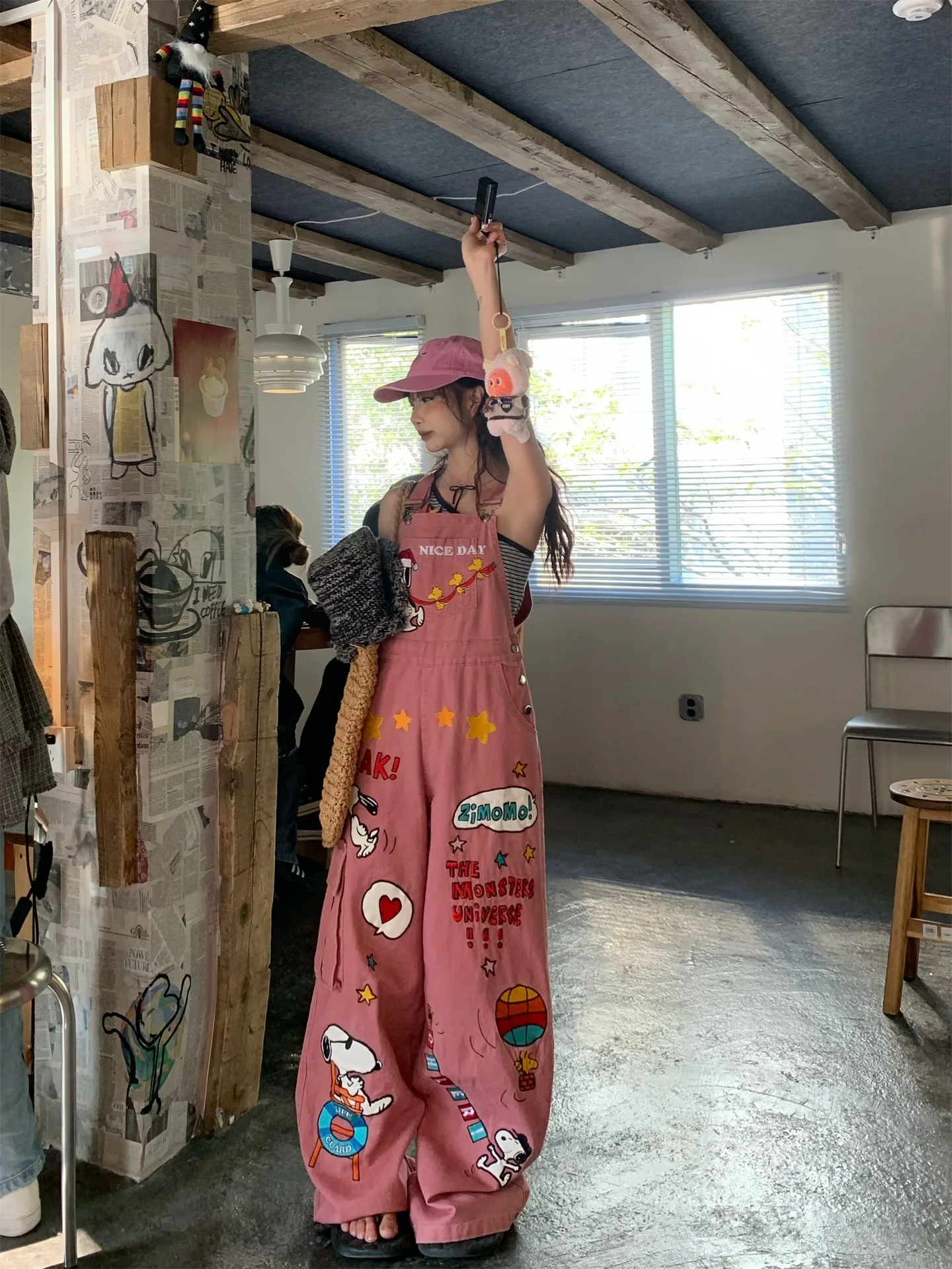 

Retro American Sle Women's Denim Overalls Pink Cartoon Dog Embroidery Wide Leg Pants Vintage Waed out Fit Ladies Jeans