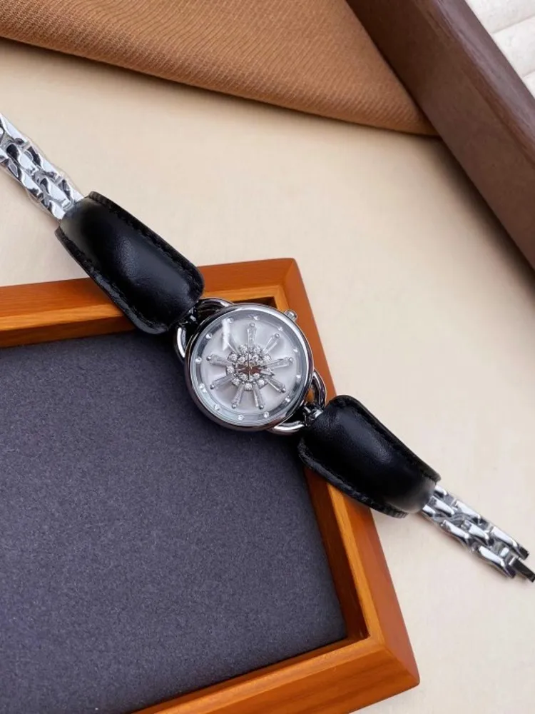 Office Ladies Work Round Shap Snow Rotated Watches Vintage Spliced Chain Quartz Watches Women Fashion Wrist Watch