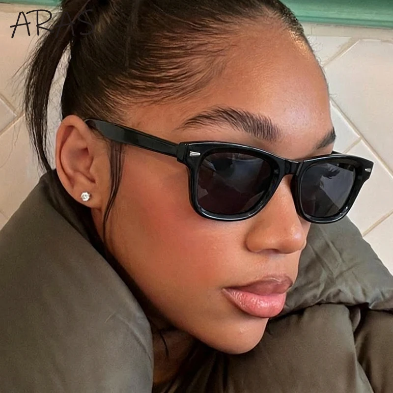 

Fashion Square Sunglasses Women 2026 Luxury Brand Change Color Sun Glasses For Ladies Outdoor Travel UV400 Eyewear Punk Shades