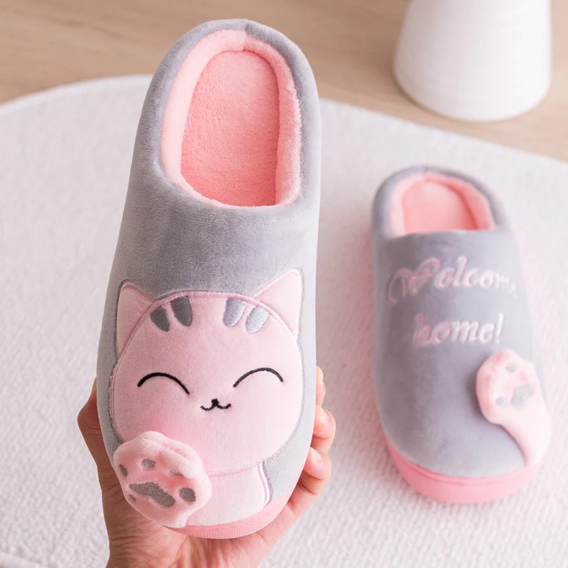 Coppia pantofole invernali da casa Cute Cartoon Cat Shoes donna uomo Warm peluche Slides camera da letto interna Kawaii antiscivolo pantofola da