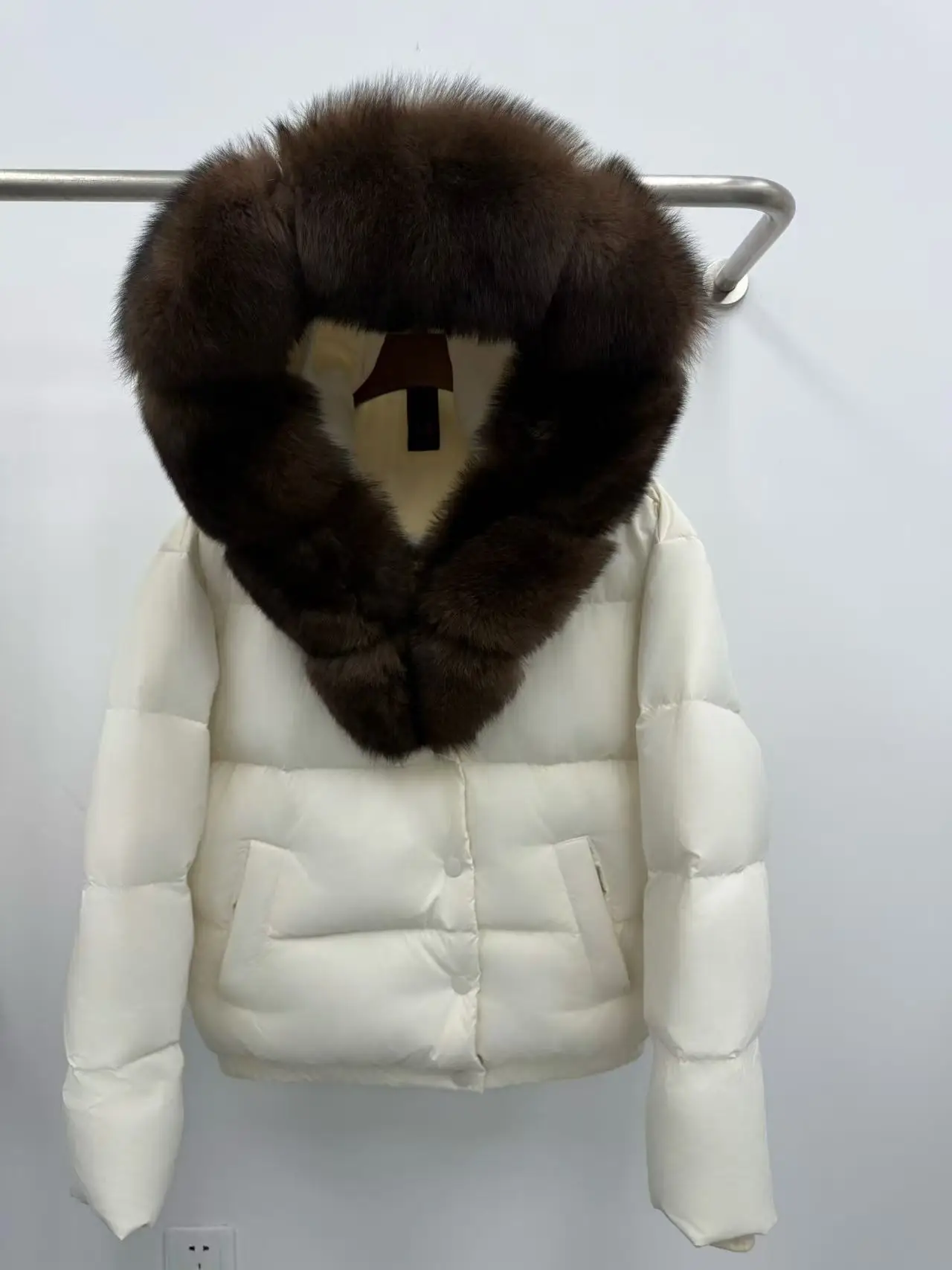 معطف دافئ بياقة من الفرو للنساء من Jaet مع غطاء رأس أوروبي Sle للتنقل، قصة مستقيمة بسيطة #4