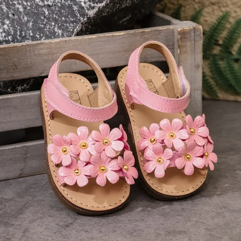 

Little Girls Summer Flat Sandals New Sweet Flower Children Open-toe Causal Sandals Soft School Versatile Kids Fashion Sandals