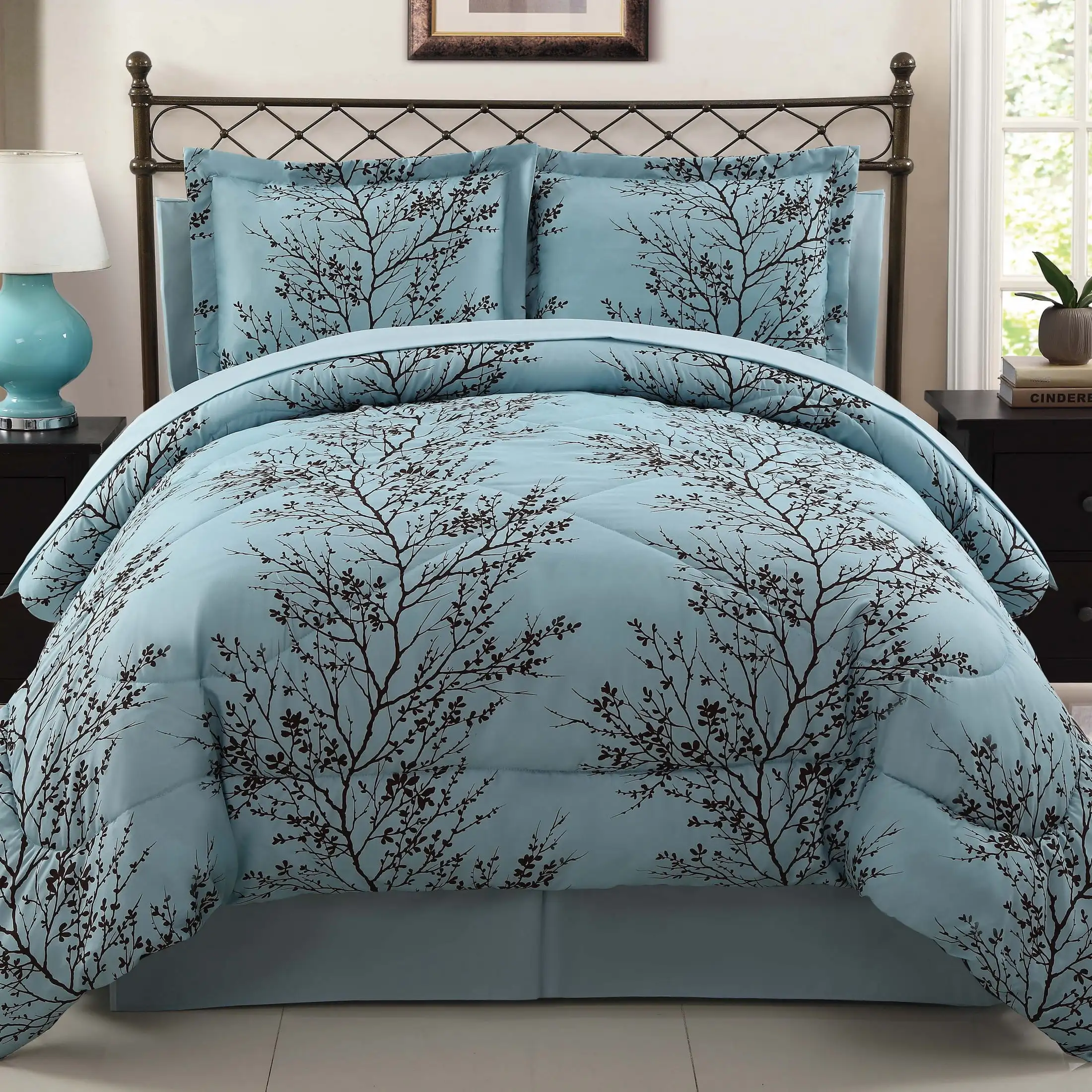 

Leaf 8-Piece Blue/Chocolate Branch Reversible Bed in a Bag, King, Adult, Unisex