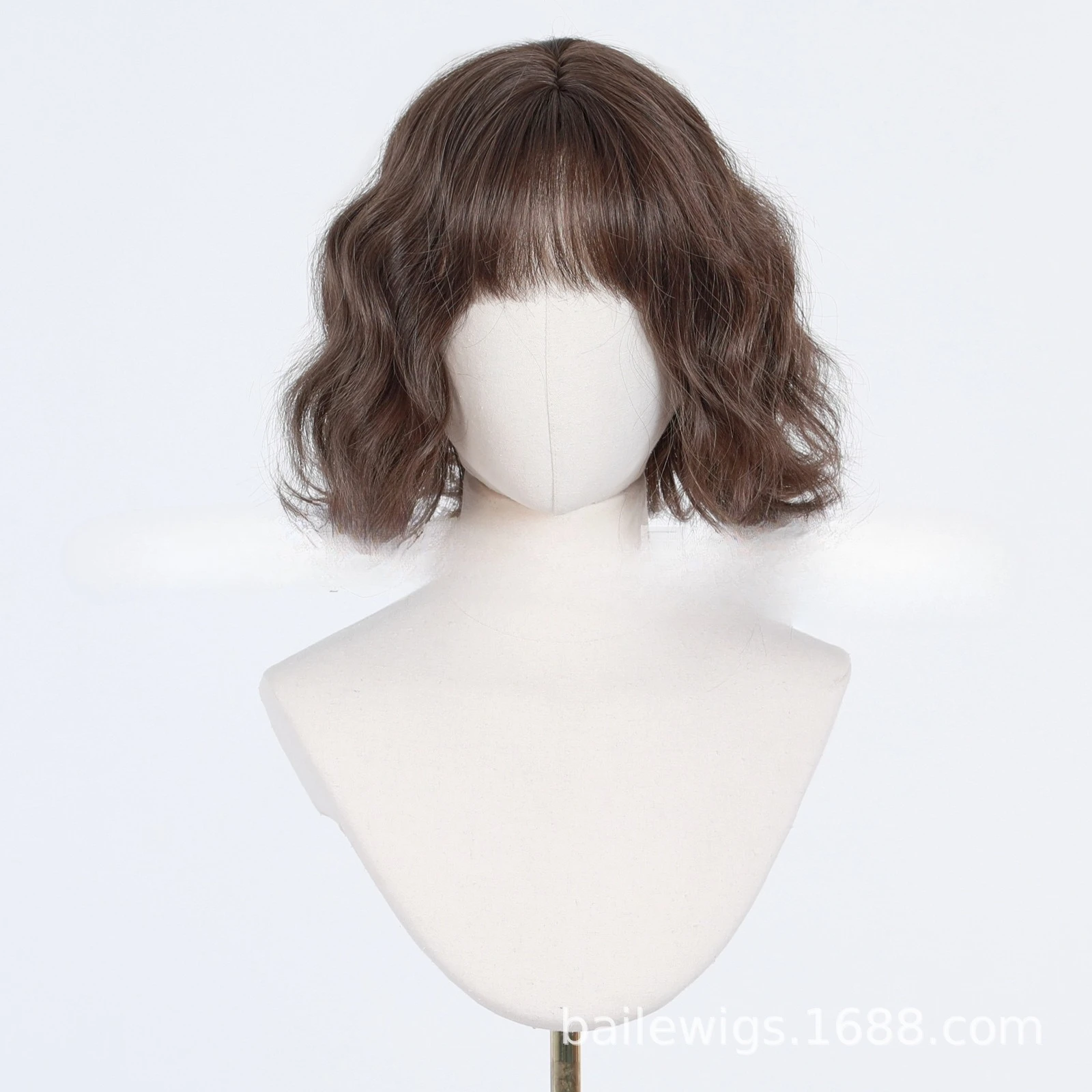 Рисунок 2 - Парик женский полный головной убор