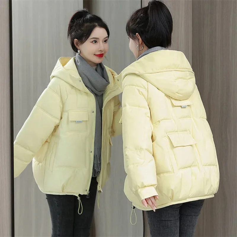 2023 New Winter Parka Women Jacket cappotto di base con cappuccio addensare giacca femminile Parka imbottito in cotone caldo Fahion capispalla allentata