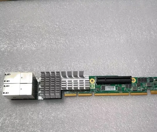 

AOC-UR-I4XTF 4-портовая сетевая карта 1U riser card