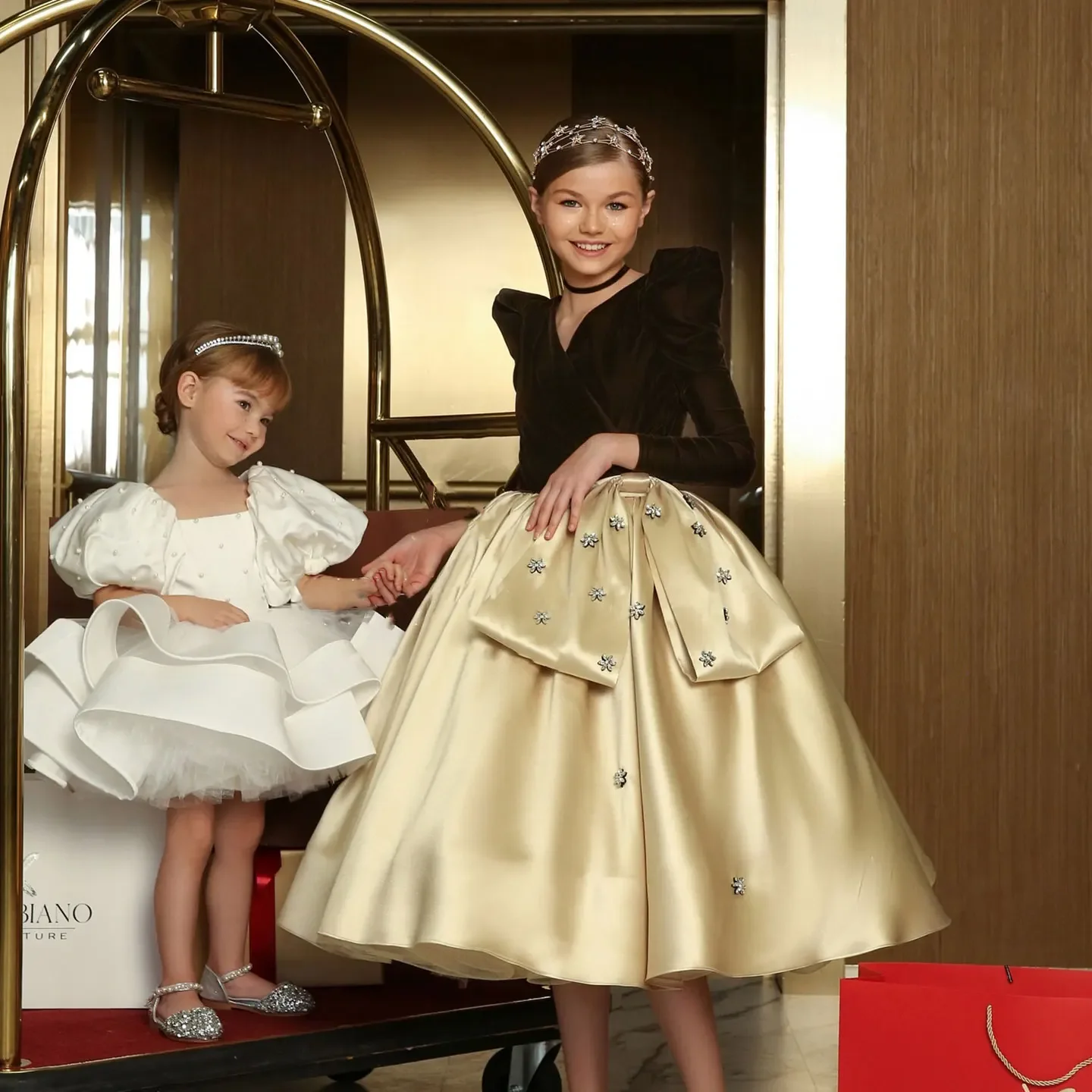 مخصص الزمرد الأخضر المخملية الساتان زهرة فتاة فستان أول عيد الميلاد حفل زفاف القوس مزين ثوب أطفال Fساتين اطفال #2