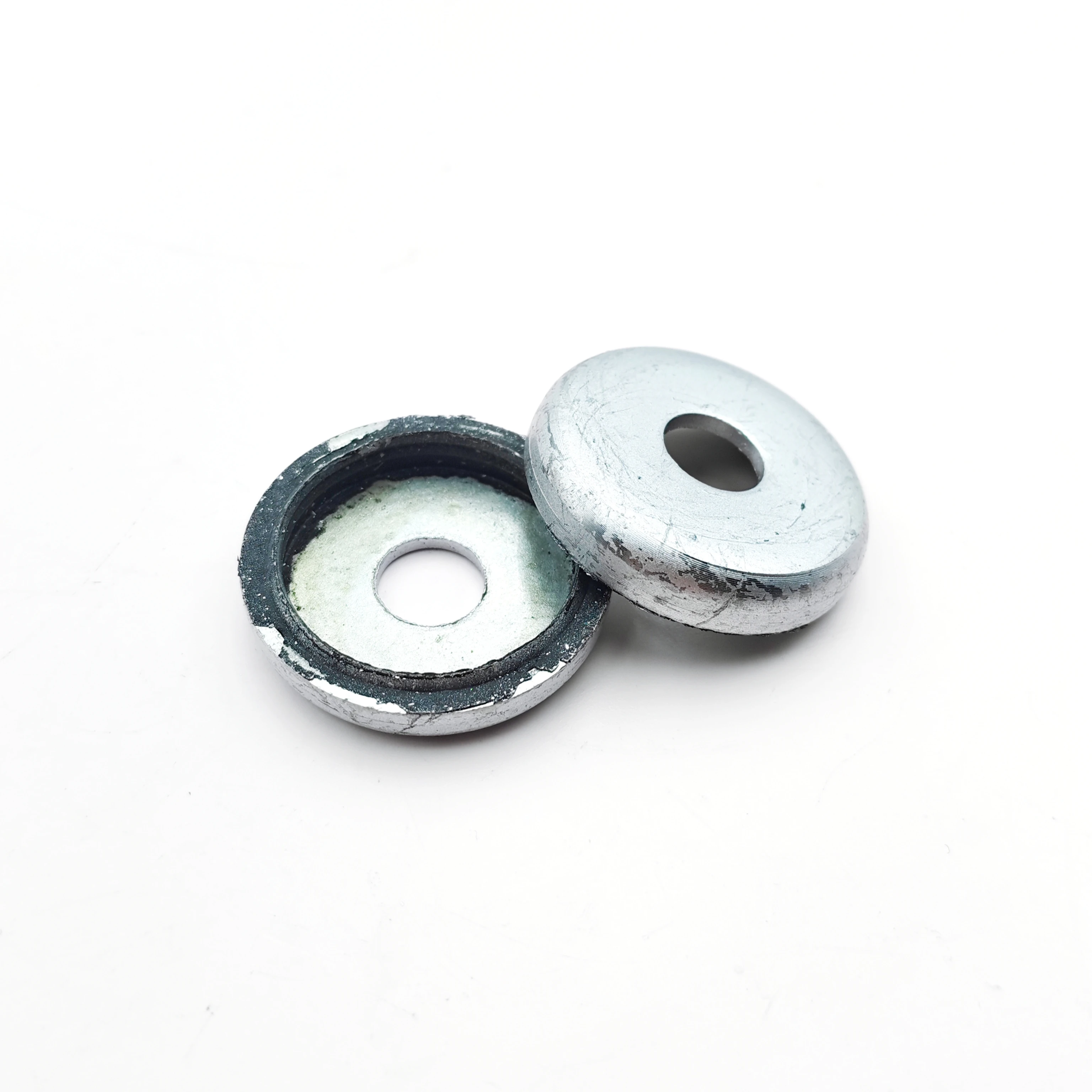 

Комплект из 2 пылезащитных колпачков для CFmoto 400 450 191Q 500 X5 U5 CF188 600 X6 U6 Z6 625 CF196 800 X8 Goes 520 525 625i 9010-060900