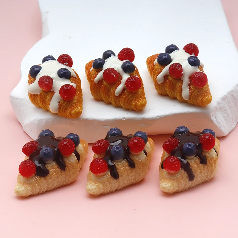 6/60pcs Resin Dollhouse Decor Bake Play Set Strawberry Croissant Cream Bread Miniatures Scene DIY Keychains Headbands Materials