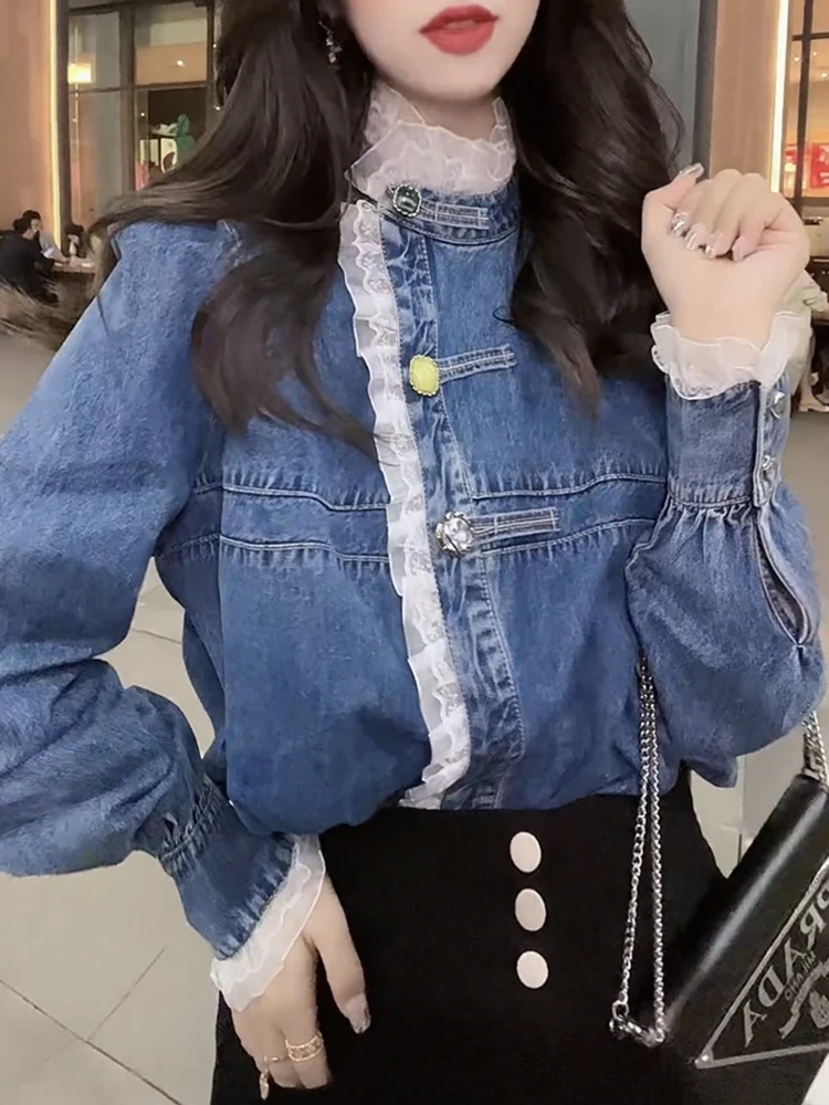 

Spring 2024 Loose Women's Denim Shirt Lace Trim Short Coat Vintage Large Size Button round Neck Long Sleeve Commute Style