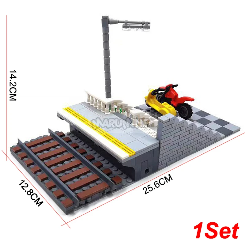 Marumine MOC City Train Railway Station Build Brick Model Kit Traffic Waiting Booth DIY Construction Block Set Christmas Gift