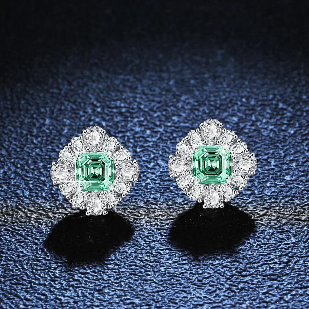 

18K gold D color VVS1 diamond women's earrings four-claw earrings emerald square 1 carat moissanite square shaped diamond