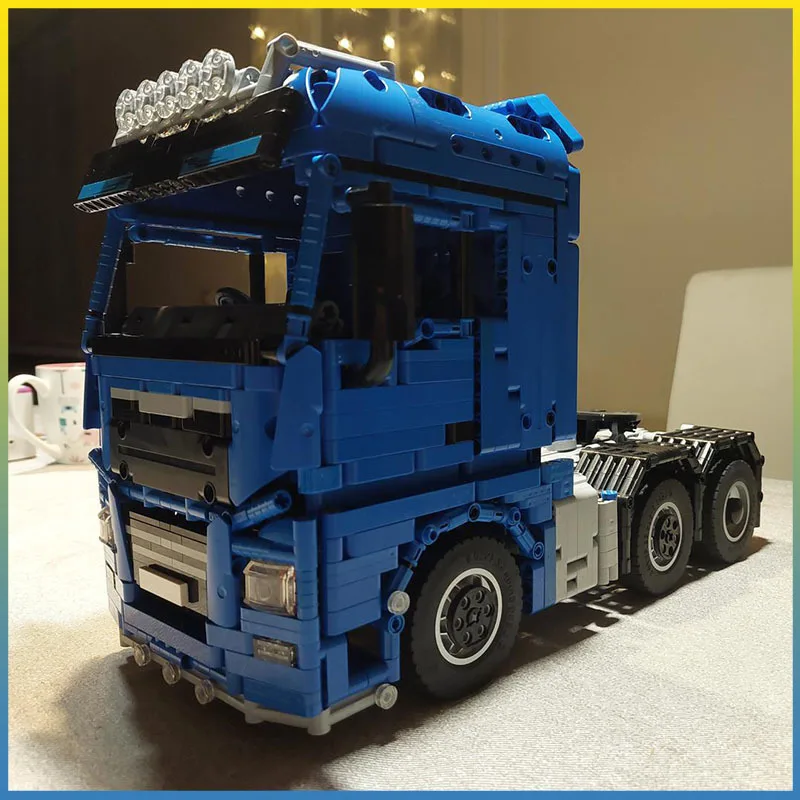 

Building Block MOC-162710 Remote Control Semi-trailer Tractor 1:17 Model Construction for Children Birthday Gifts Christmas Toys