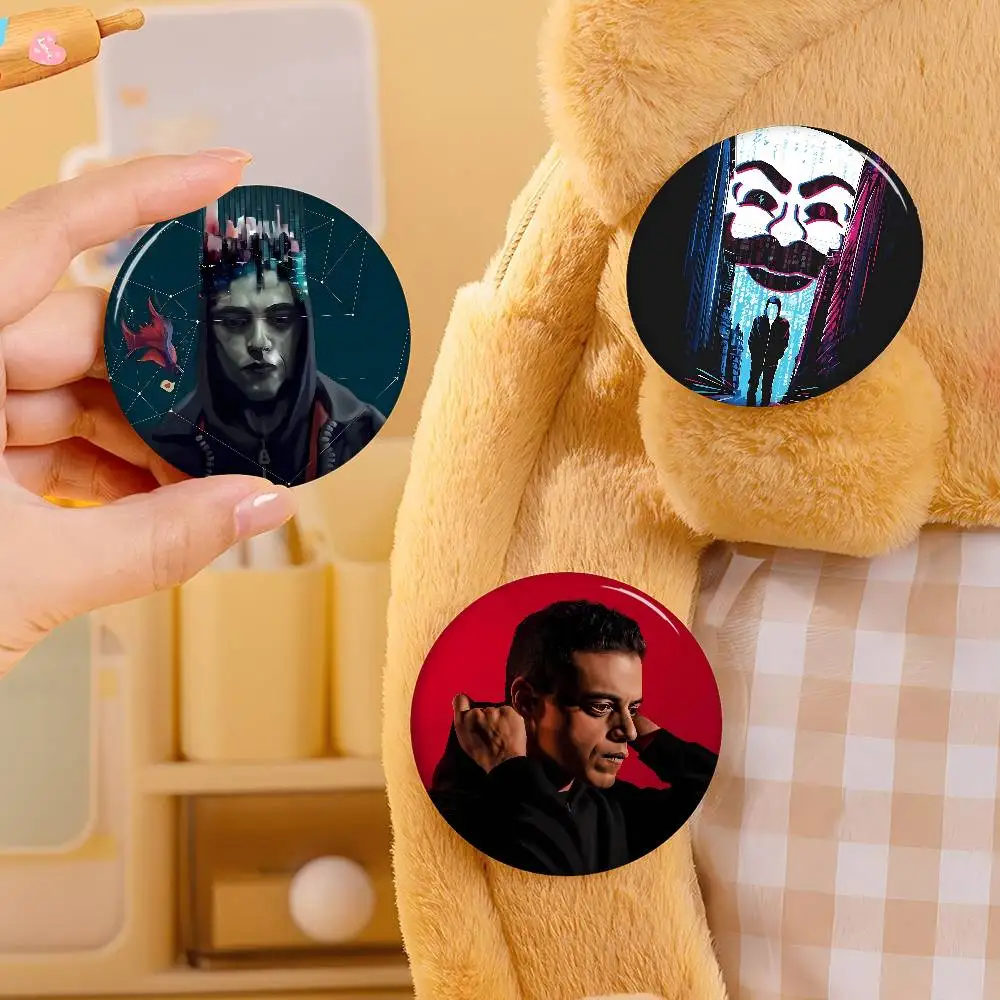 Movie M-Mr R-Robot Badges 25 32 44 58 75 Mm Round Cosplay Pin Decor Fans Collect Friends Gifts Brooch Souvenir