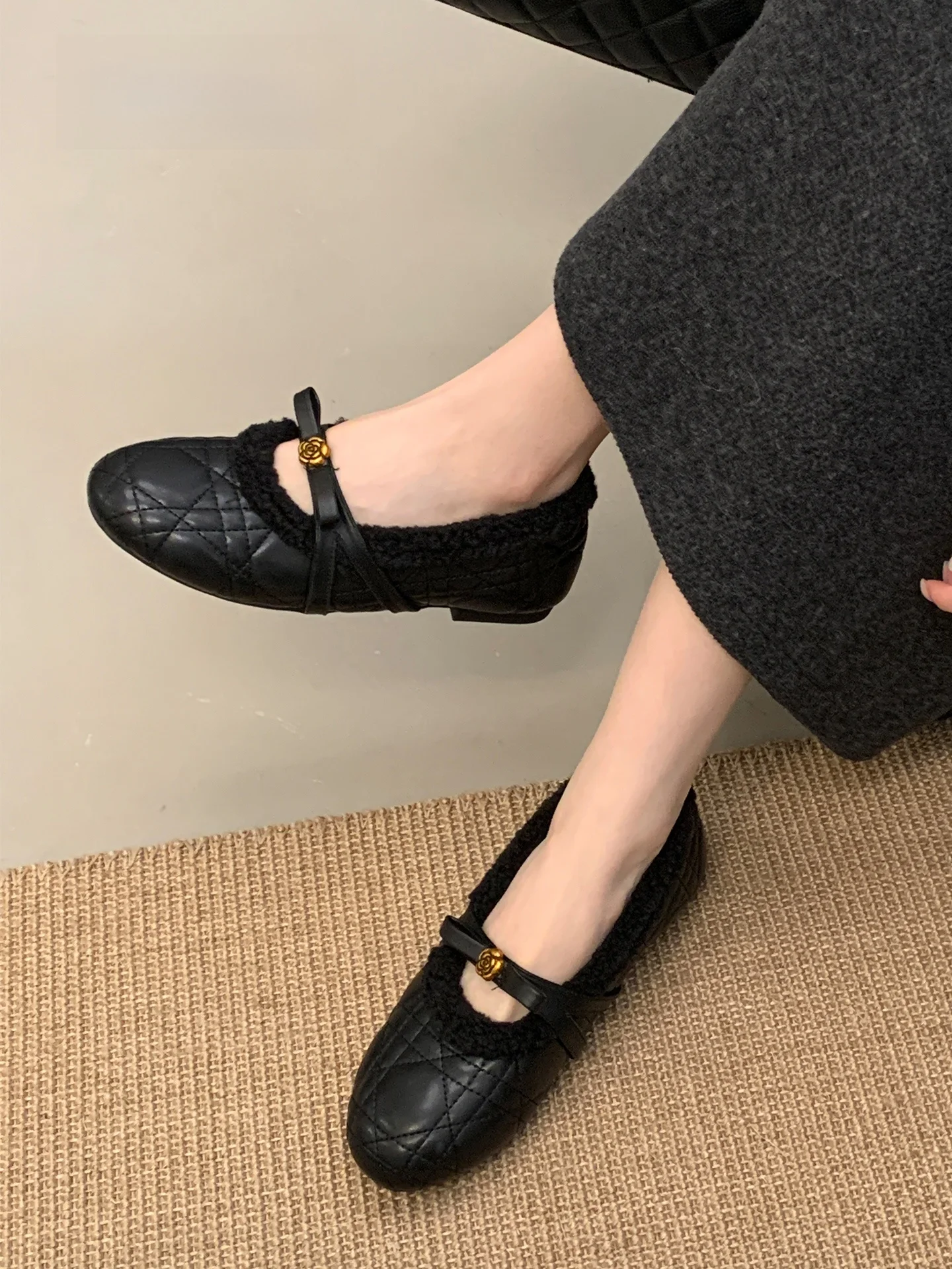 mary-janes-furry-slippers-women's-winter-warm-cotton-low-heel-moc-toe-oes-faionable-french-sle-round-toe-rubber-outsole