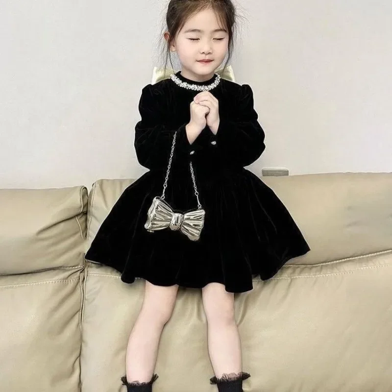 Autumn and Winter 2026 New Black Premium Velvet Dress for Girls with Lace Collar and Bow Princess Dress
