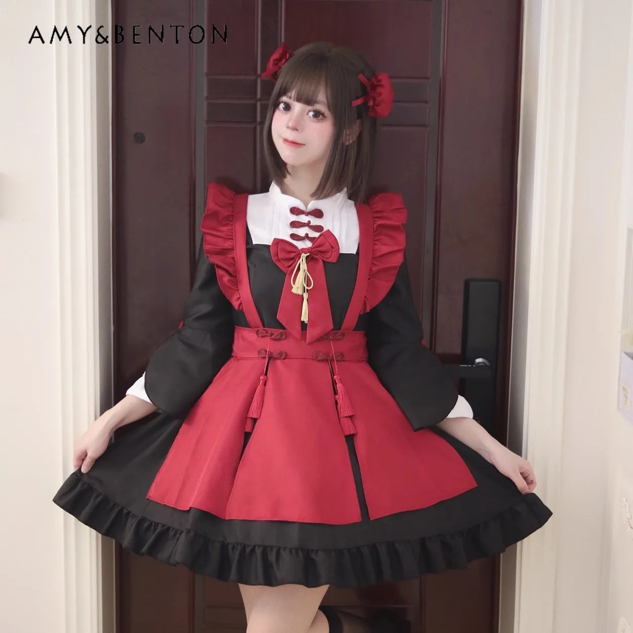 

Spring and Autumn New Hot Sale Chinese Style Soft Girl Cosplay Maid Costume Black and Red Long Sleeve Lolita Christmas Dress