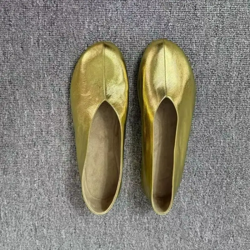 2026 New Soft Soled Comfortable Women's Flats and Loafers Fashion Simple Solid Lightweight Casual Women Shoes  