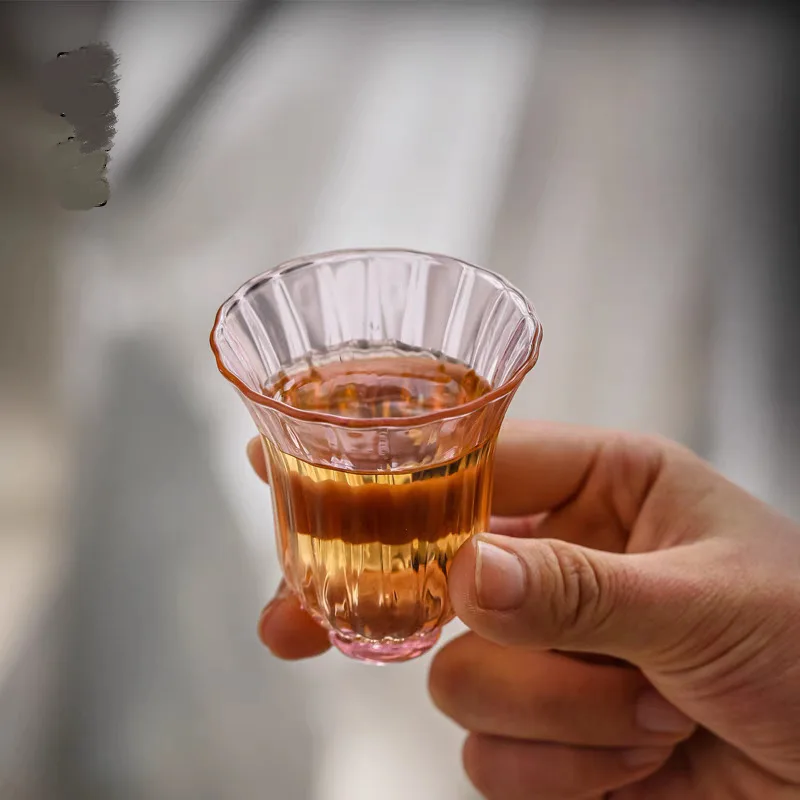 Japanese-style small teacup, heat-resistant glass, transparent tea cup, pink lady's master cup, fragrant cup, household