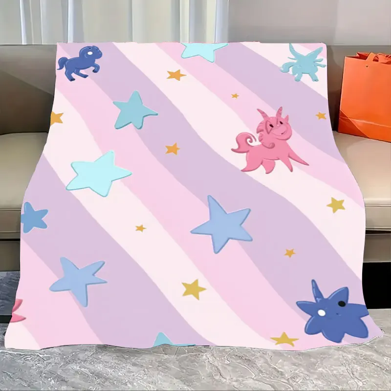

1pc Flannel Blanket Cute Unicorn & Star Print Blanket for Kids, Soft Cozy Bedding, Pastel Pink Purple Theme