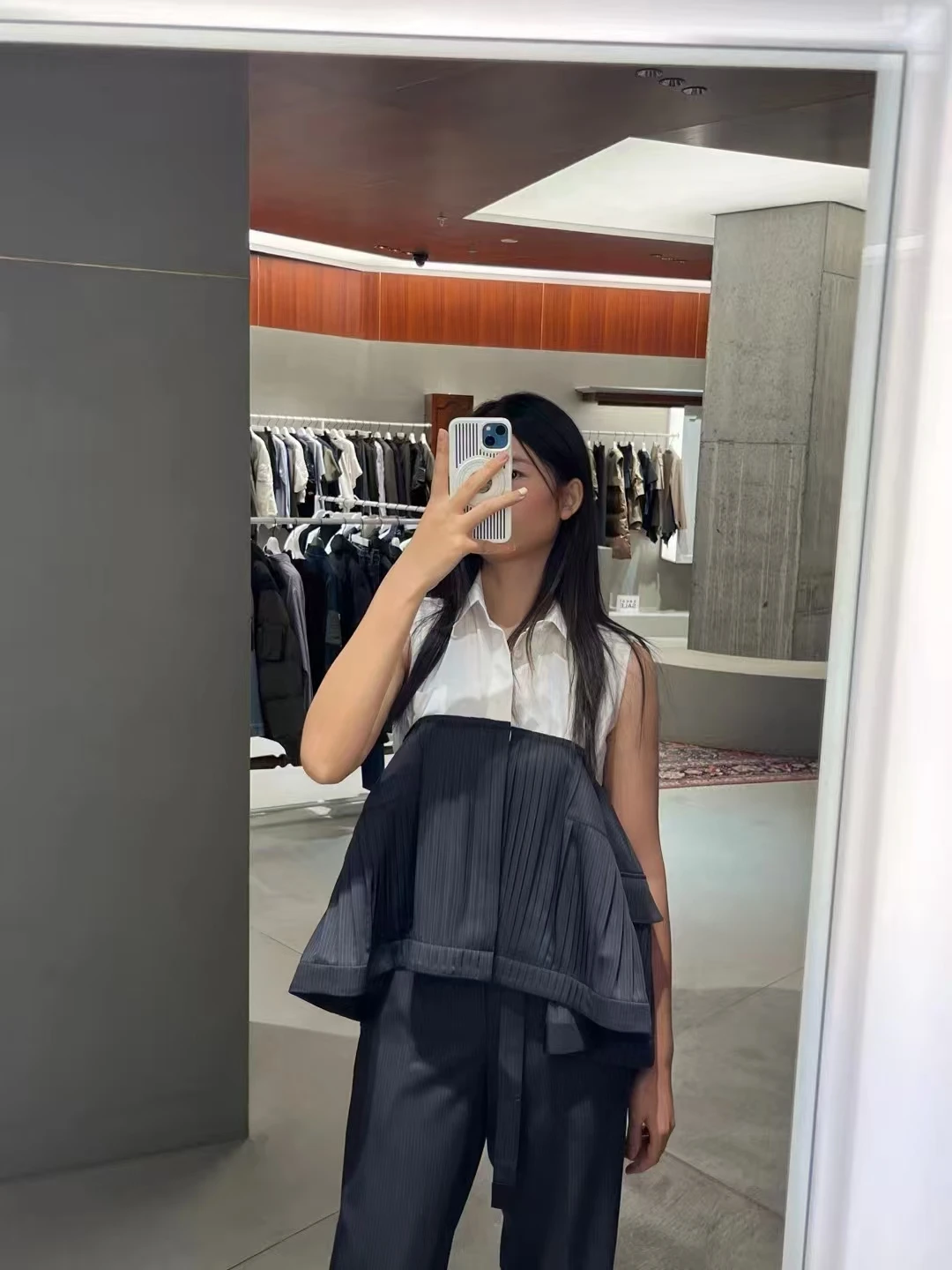 FogSacai Japanese Sle ex Vintage Contrast Design Denim Spring Summer No Sve Folds Loose Ne irt Top for Women Cotton