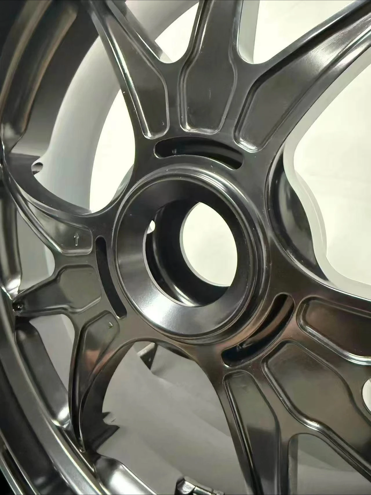 CNC Aluminum Alloy T6 Customized Accept Lightweight Supplier High Quality Modified Forged PANIGALE V4 Hub Wheels 5