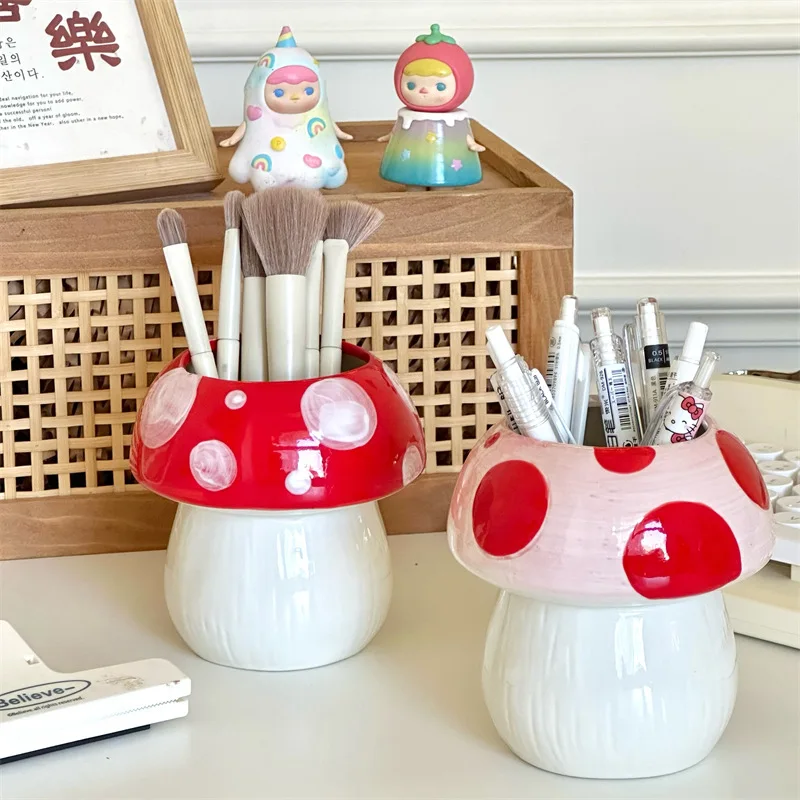 

Cute Ceramic Mushroom Desktop Storage - Creative Ornament Makeup Brush Holder Pen Holder For Desk Organization