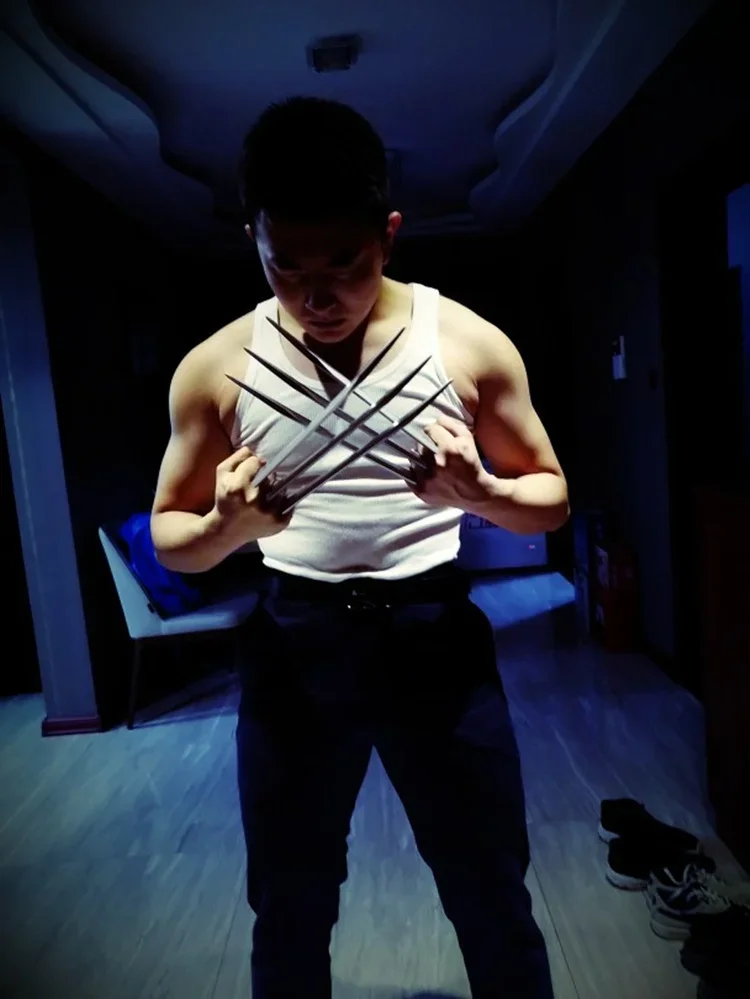 [신규] 2 개/몫 1:1 스케일 26cm 시뮬레이션 철 늑대 발톱 모델 코스프레 소품 할로윈 의상 파티 슈퍼 히어로 선물