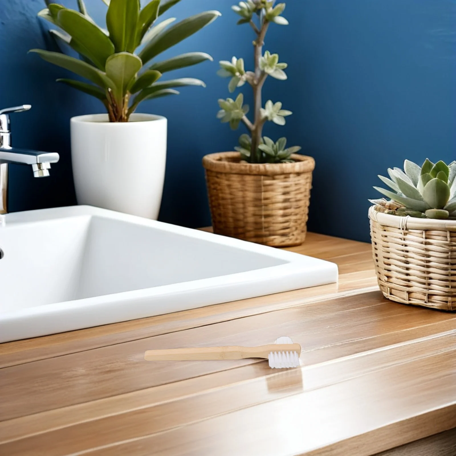 مقبض مريح من النايلون، فرشاة أسنان كاذبة متوسطة الصلابة، شعيرات ناعمة مثالية للأسنان الحساسة واللثة للعناية اليومية بالفم