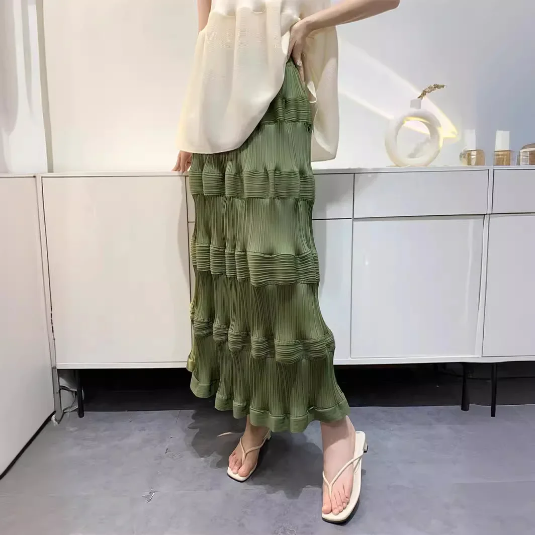 

Miyake Pleated Skirt for Women 2024 Summer New High-waisted Skirt Korean Style Loose Wavy Cake Slim Mid-length Skirt for Women