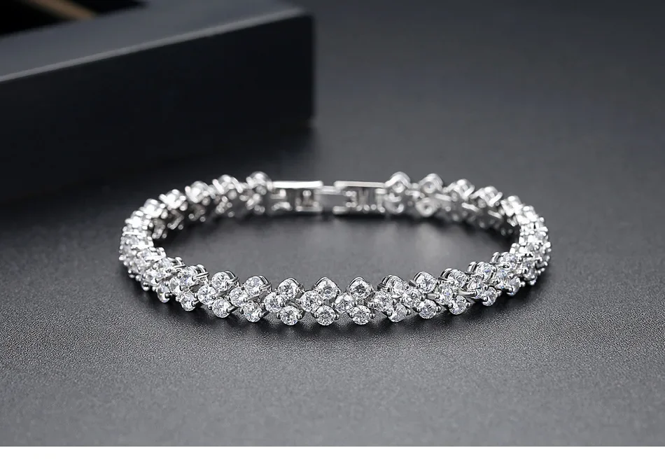 Europe New Roman bracelet heart shape Woman bracelet female Crystals from Austrian Fashion jewelry