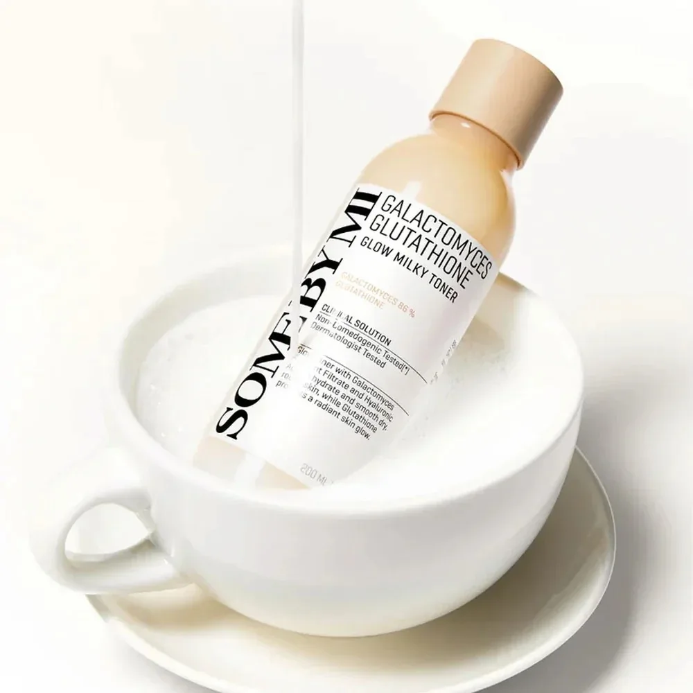 SOME BY MI Galactomyces Glutathione Glow Milky Toner 200ml 85% Galactomyces Ferment Filtrate Hydrating Brightening Facial Toner