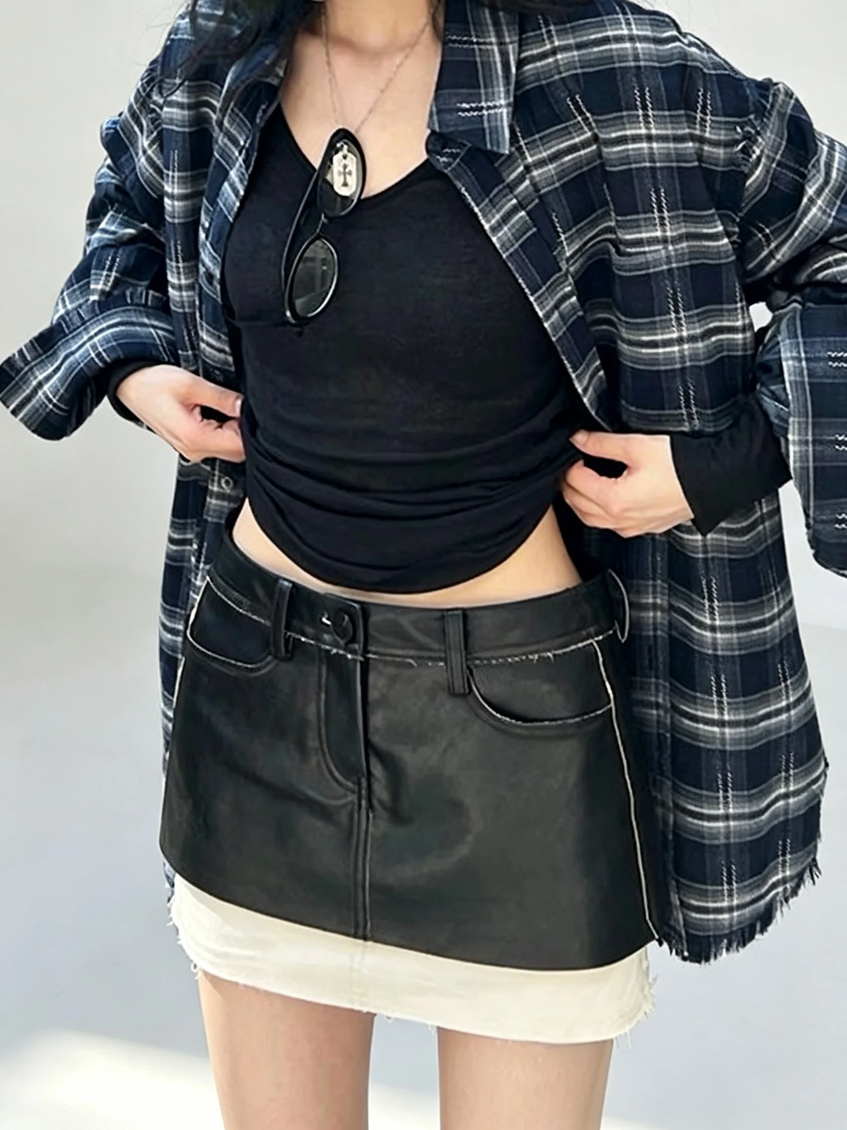 Cool Trendy Apocalyptic Feel  Skirt Women's Design Sensation Splice Color Collision Wraparound Leather Skirt Autumn New A...