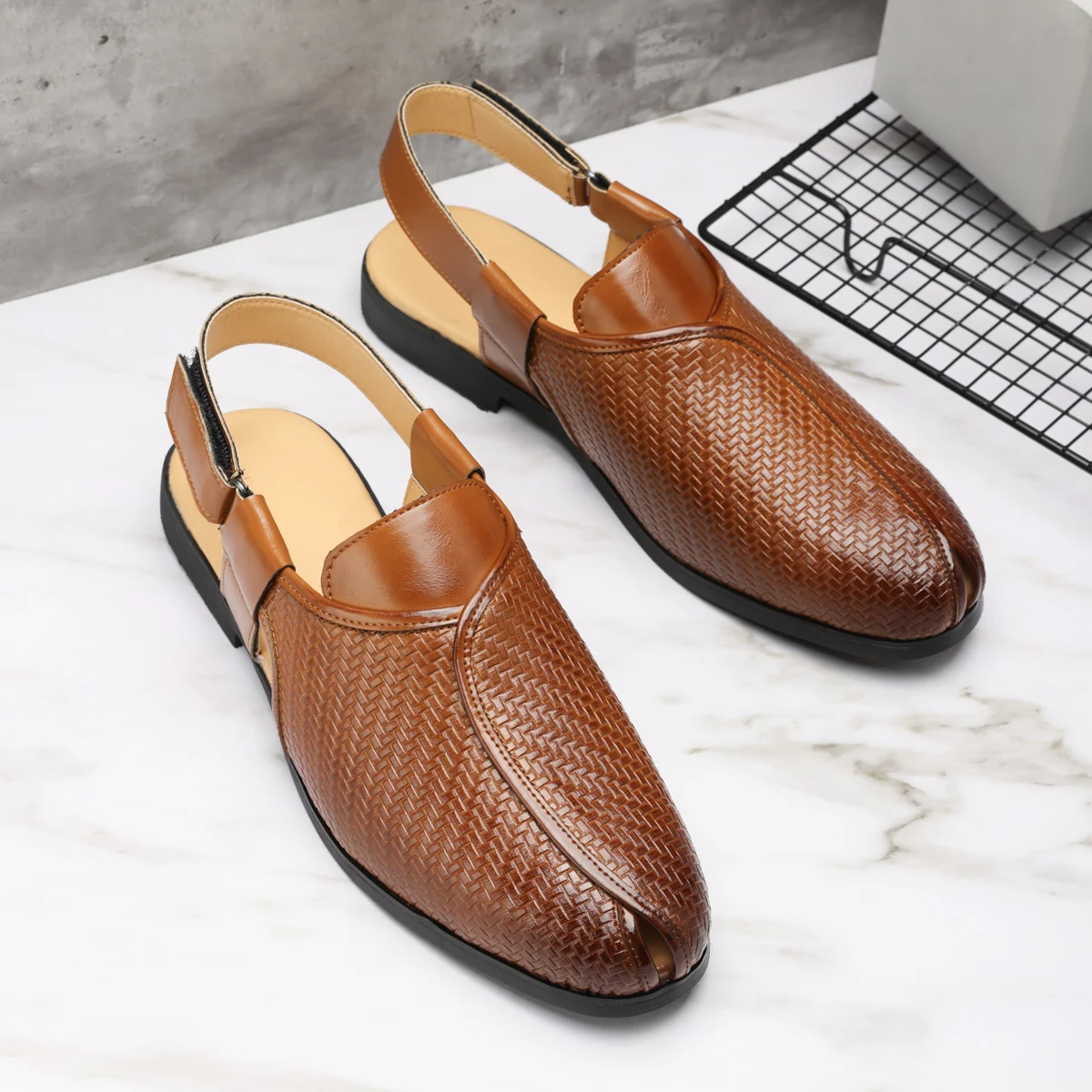 

Летняя деловая мужская обувь для отдыха, роскошный дизайн, модные вечерние и офисные повседневные дышащие уличные сандалии 38-46, хит продаж