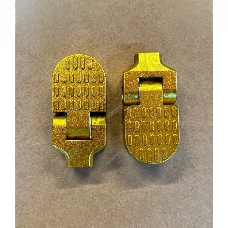 Modify the manned pedal, modify the protective plate installation position for non-destructive installation, small and durable