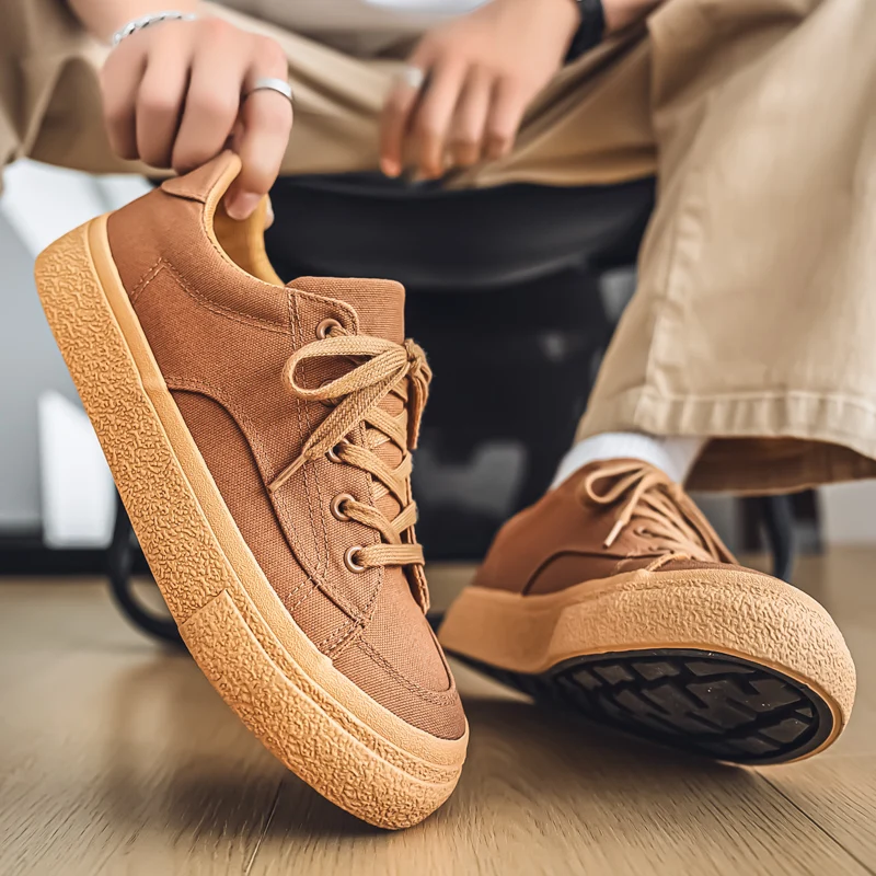 

2025 New Trend Fashionable Casual Shoes, Niche Low Top Thick Sole Breathable Versatile Men's Shoes