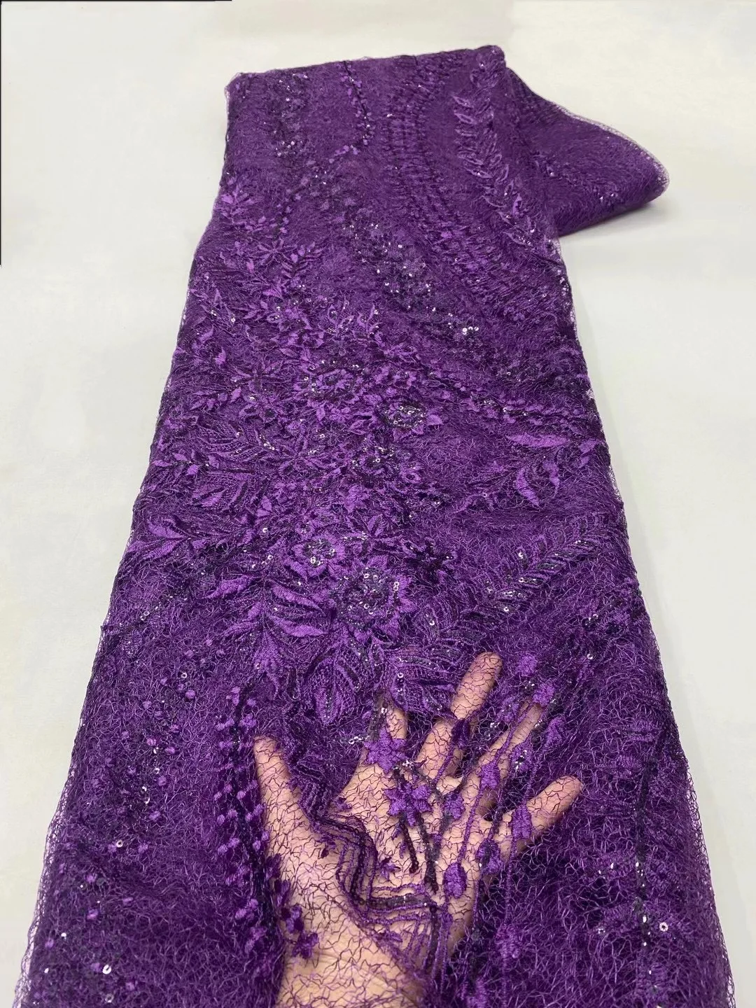 

Luxurious Nigerian Net Lace Fabric 2024 High Quality Sequins Embroidery Purple African Lace Fabric For Woman Wedding DressA24-3