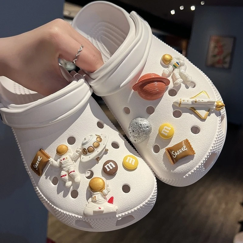 12Pcs Cute 3D Astronaut DIY Shoe Charms For Clogs Bubble Slides Sandals Removable Shoe Decorations Accessories Christmas Gift