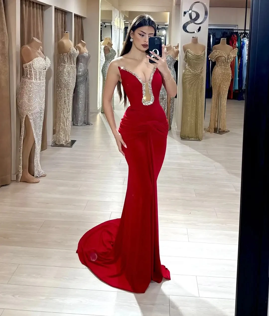 

Sexy Red Evening Birtnday Dress V-neck Beads Sequins Sleeveless Satin Long Mermaid Prom Formal Party Dresses Gowns Celebrity