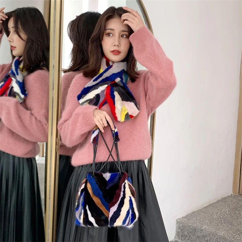 Simple Design Female Mink Fur Shoulder Bag 2023 New Winter Furry Women's Tote Handbag Fashionable Women's Underarm Bag