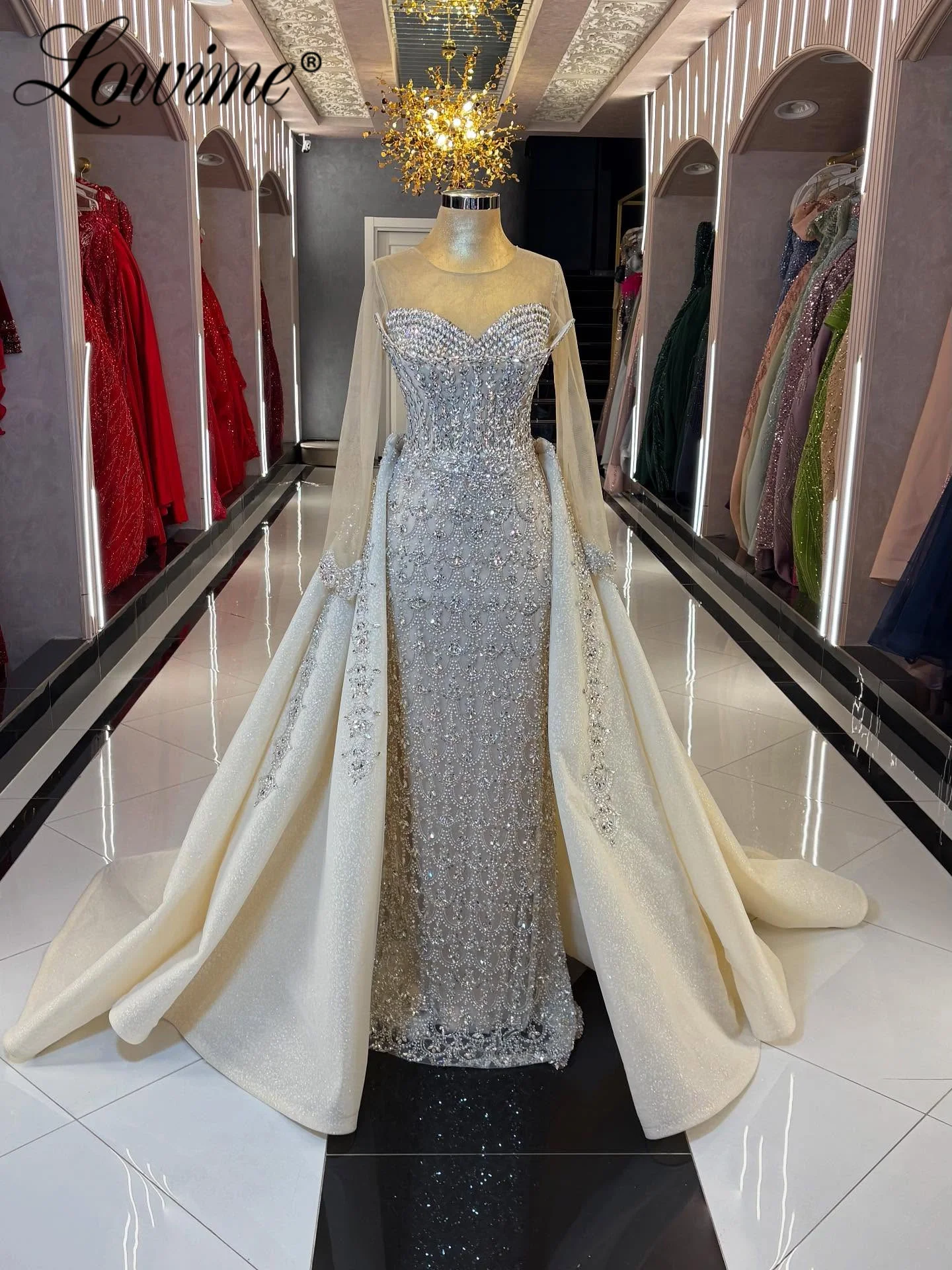 

Dubai Evening Dress With Overskirt Long Sleeves Customized Crystals Lace Applique Arabic Prom Dresses 2026 Formal Party Gowns