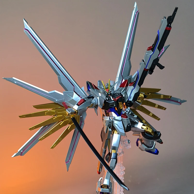 سلسلة HG مسرح البذور طبعة محدودة لون معدني مشوه Mecha نموذج تجميع 1/144 لعبة تجميع Mecha Warrior مفصلة هدية
