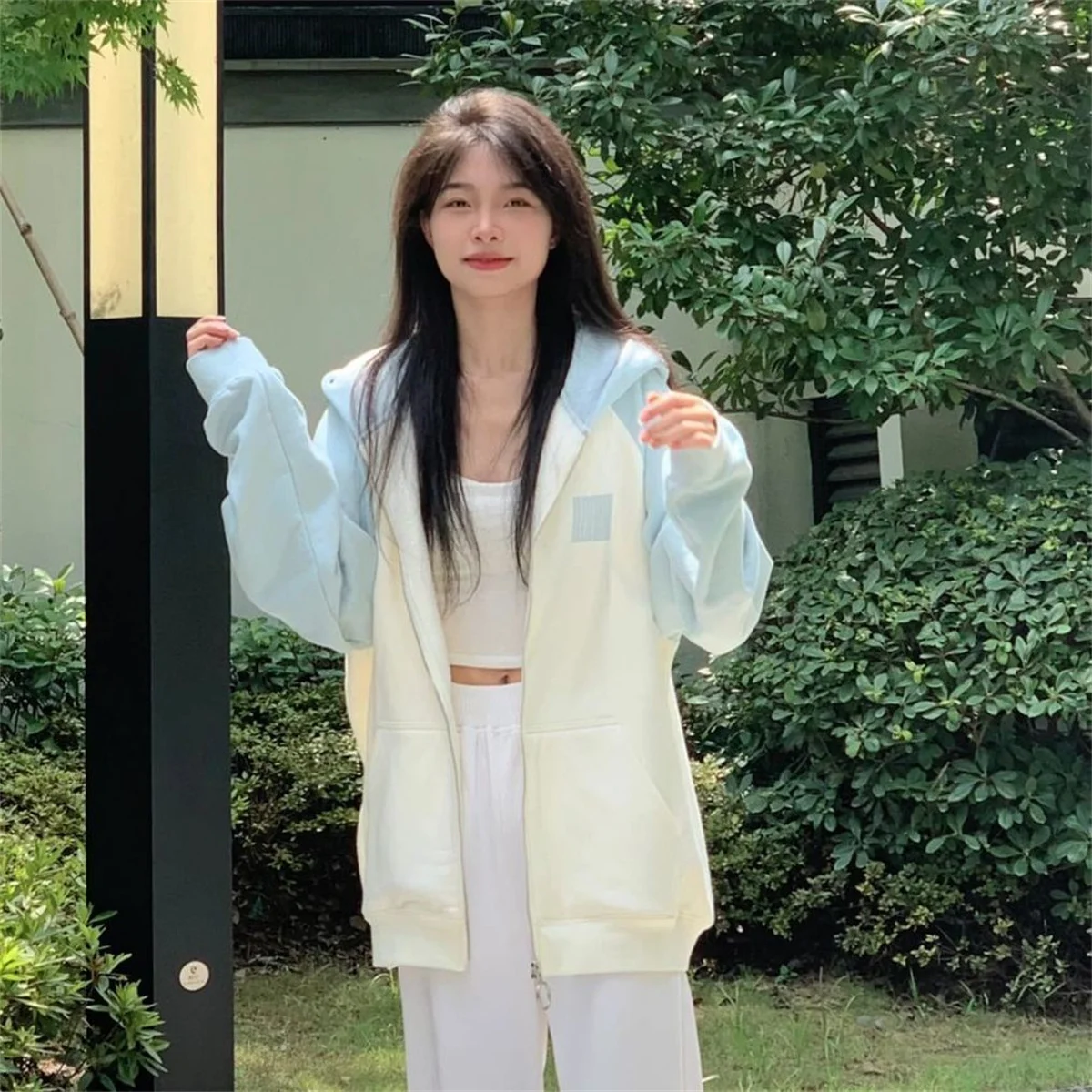 2025 Nuova felpa con cappuccio con cerniera stile Dopamine Academy Collezione di travestimento primaverile e autunnale Tendenze della moda casual Versatile