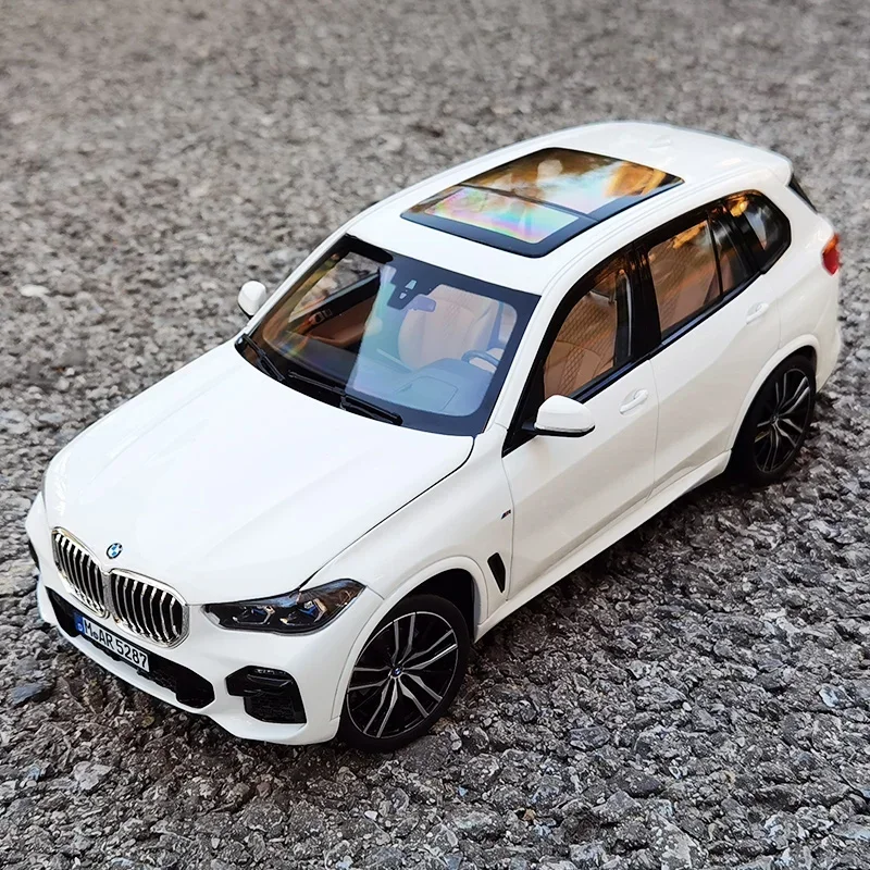 1:18 2019 BMW X5 BMW G05 SUV diecast alloy simulation model, children\'s collection of decorative toys, holiday gifts for friends