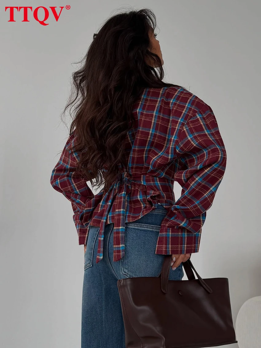 Vintage Plaid Women's Blouse - Elegant Long Sleeve Shirt